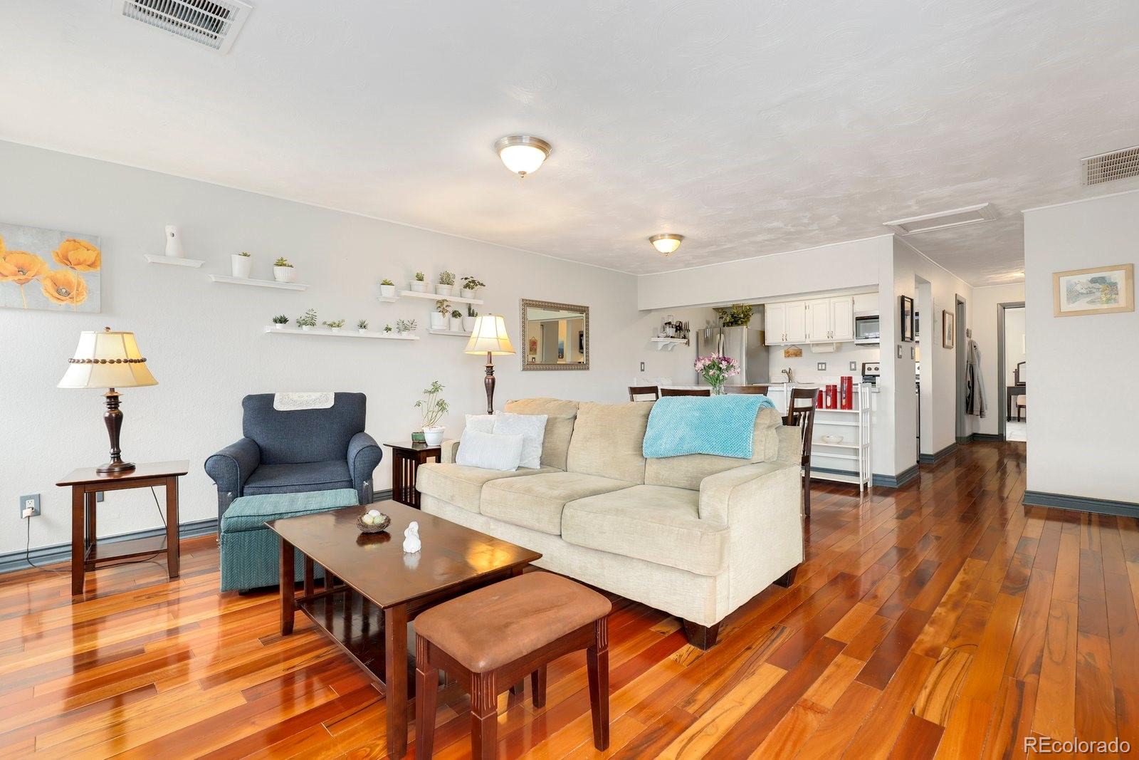 MLS Image #7 for 7201 e quincy avenue,denver, Colorado