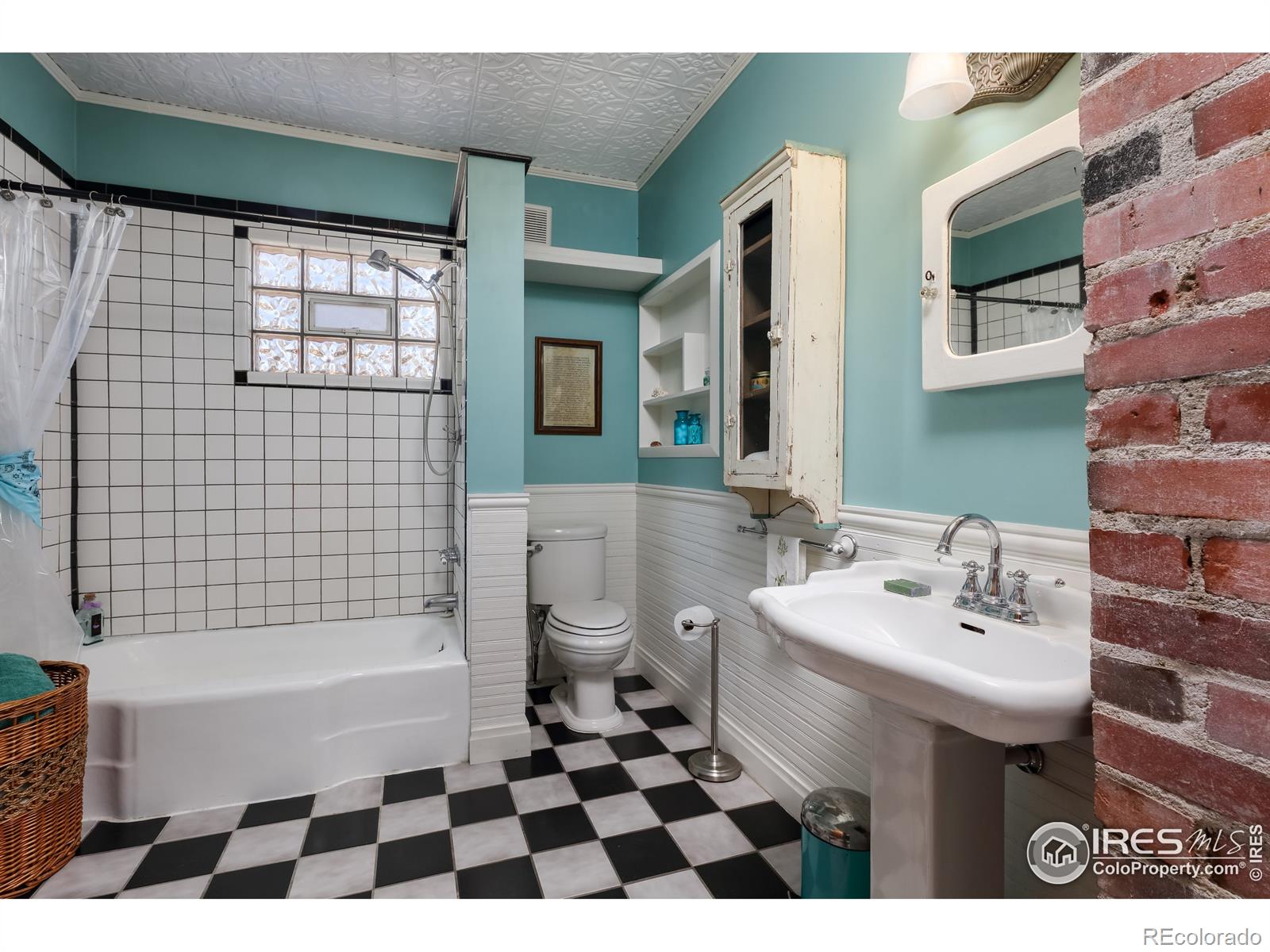 MLS Image #8 for 201 e cleveland street,lafayette, Colorado