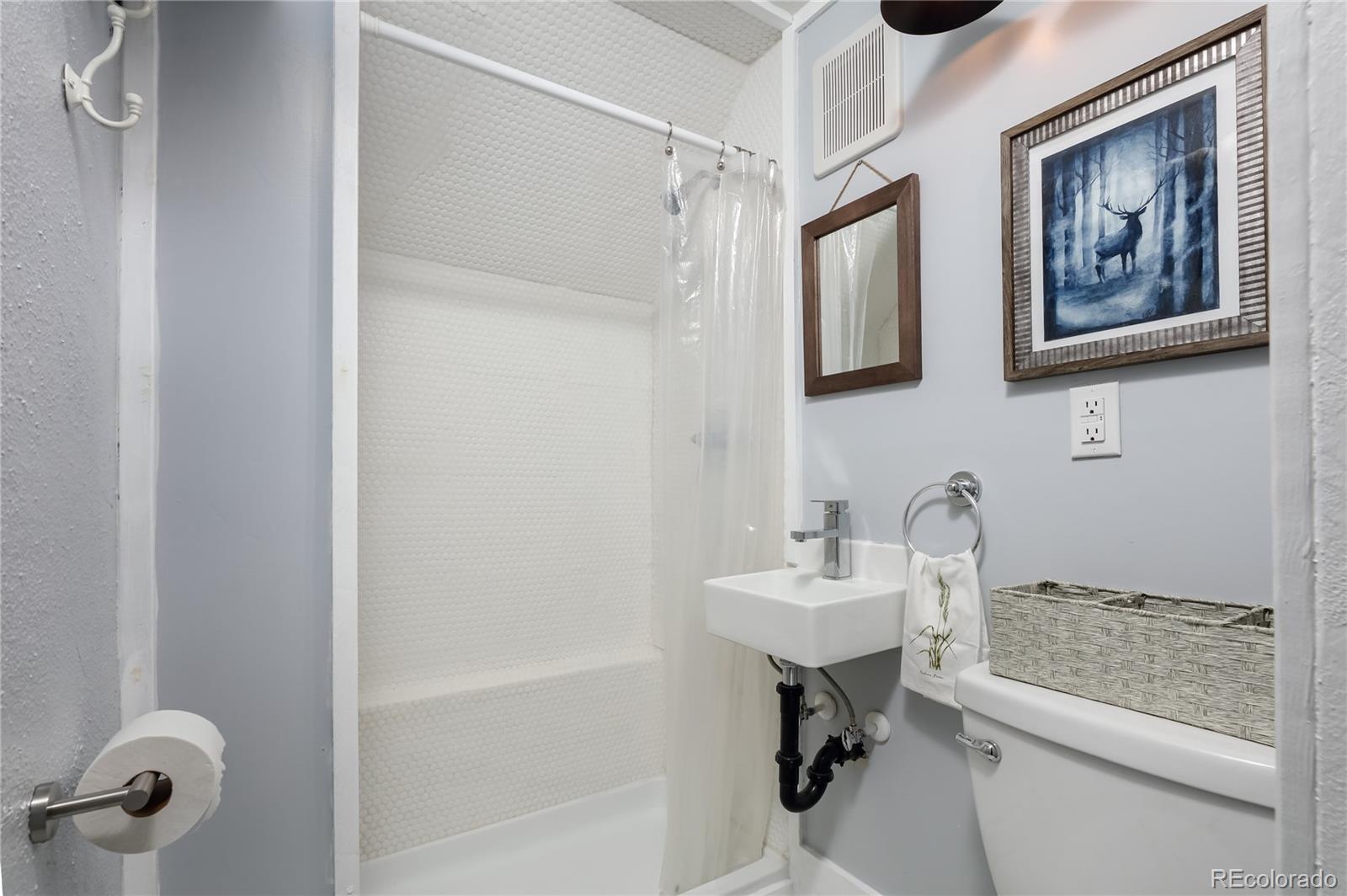 MLS Image #18 for 201 e cleveland street,lafayette, Colorado