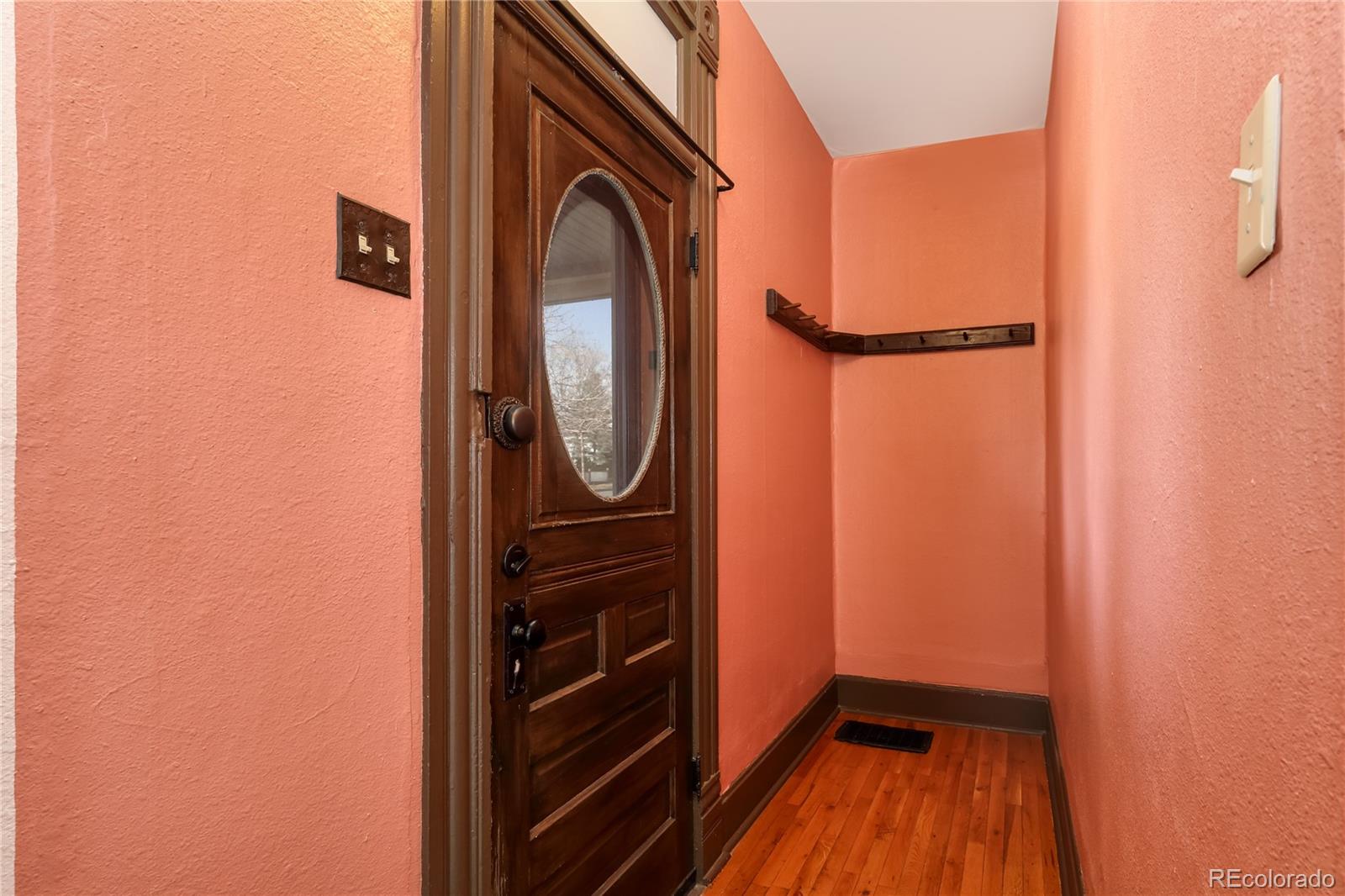 MLS Image #3 for 201 e cleveland street,lafayette, Colorado