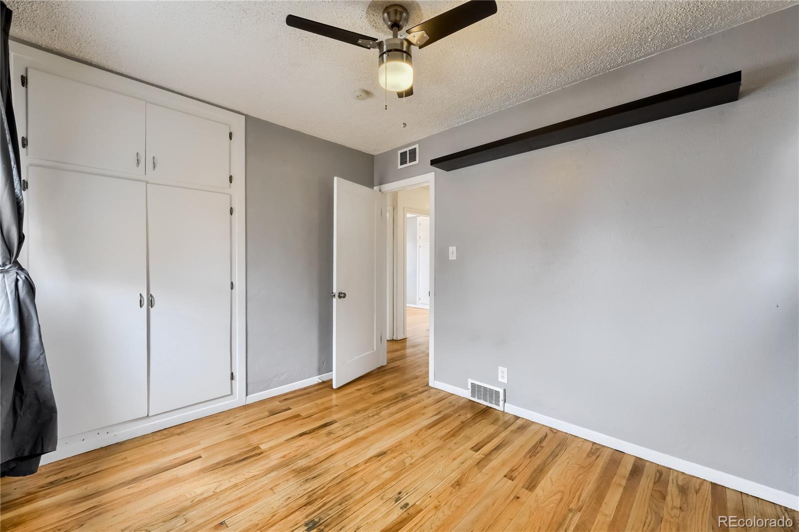 MLS Image #14 for 1523 s meade street,denver, Colorado