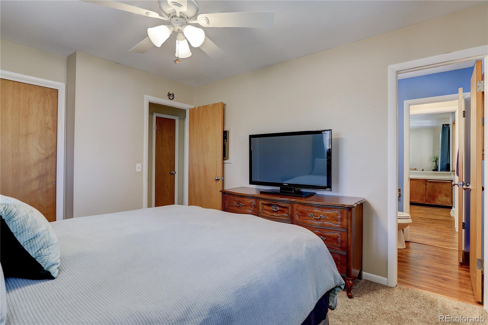 MLS Image #13 for 5011 s irving street,englewood, Colorado