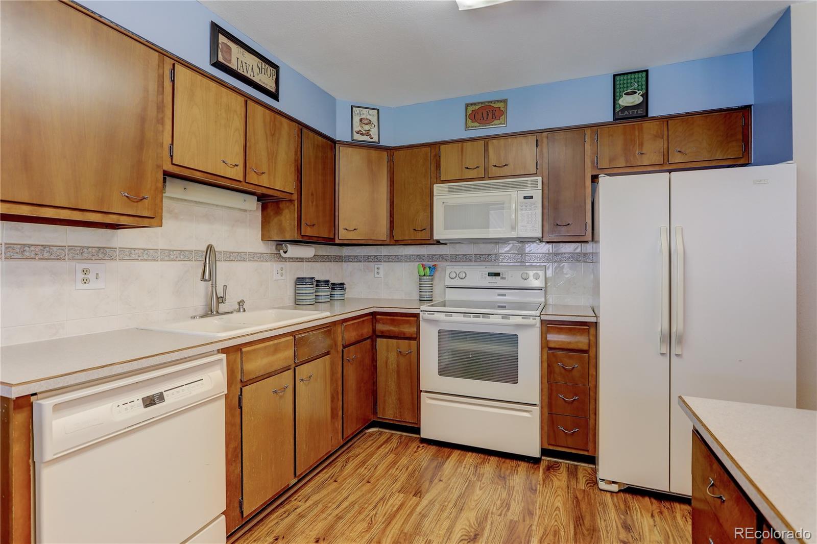 MLS Image #8 for 5011 s irving street,englewood, Colorado