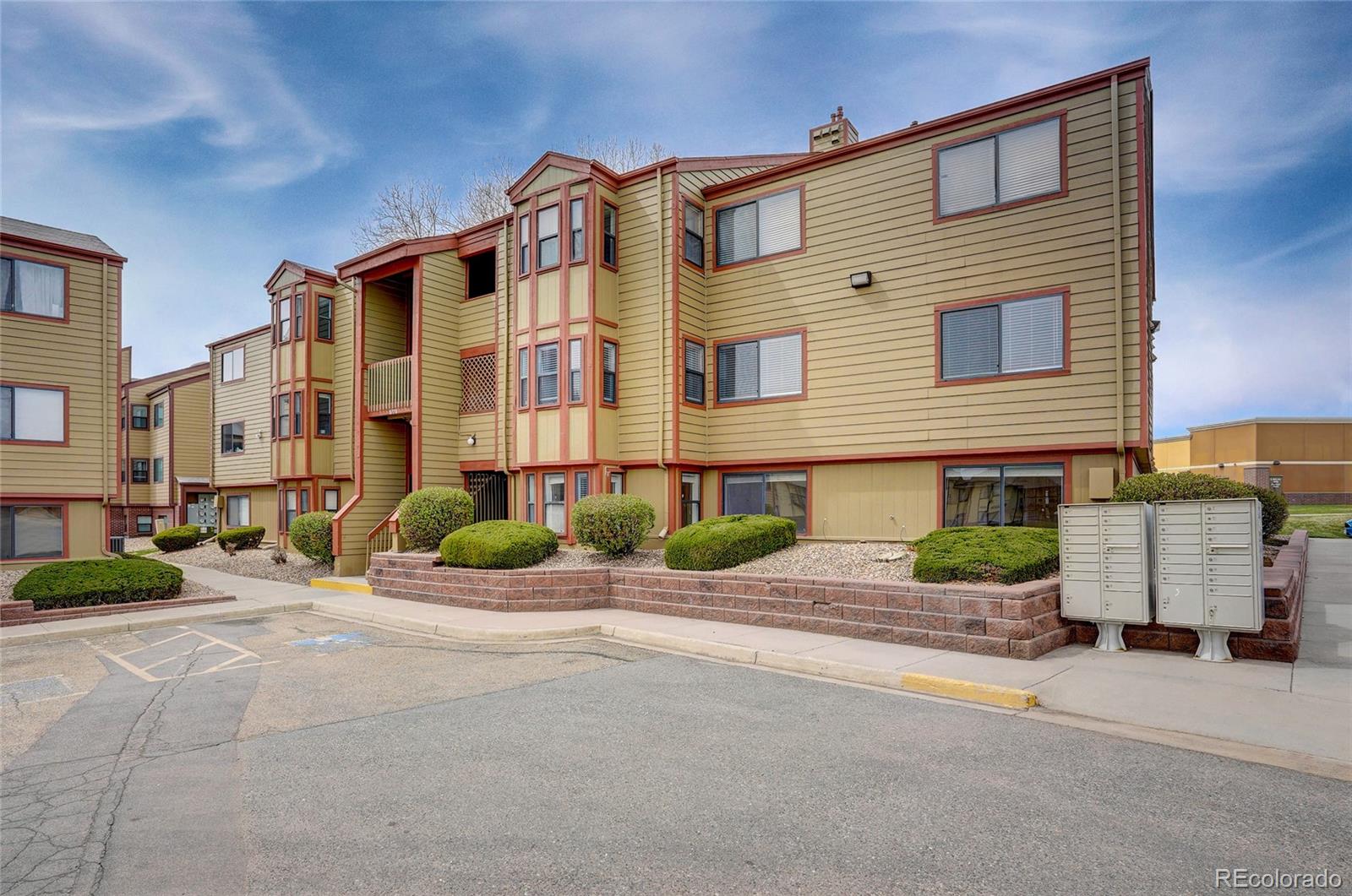 MLS Image #24 for 8770  corona street,denver, Colorado