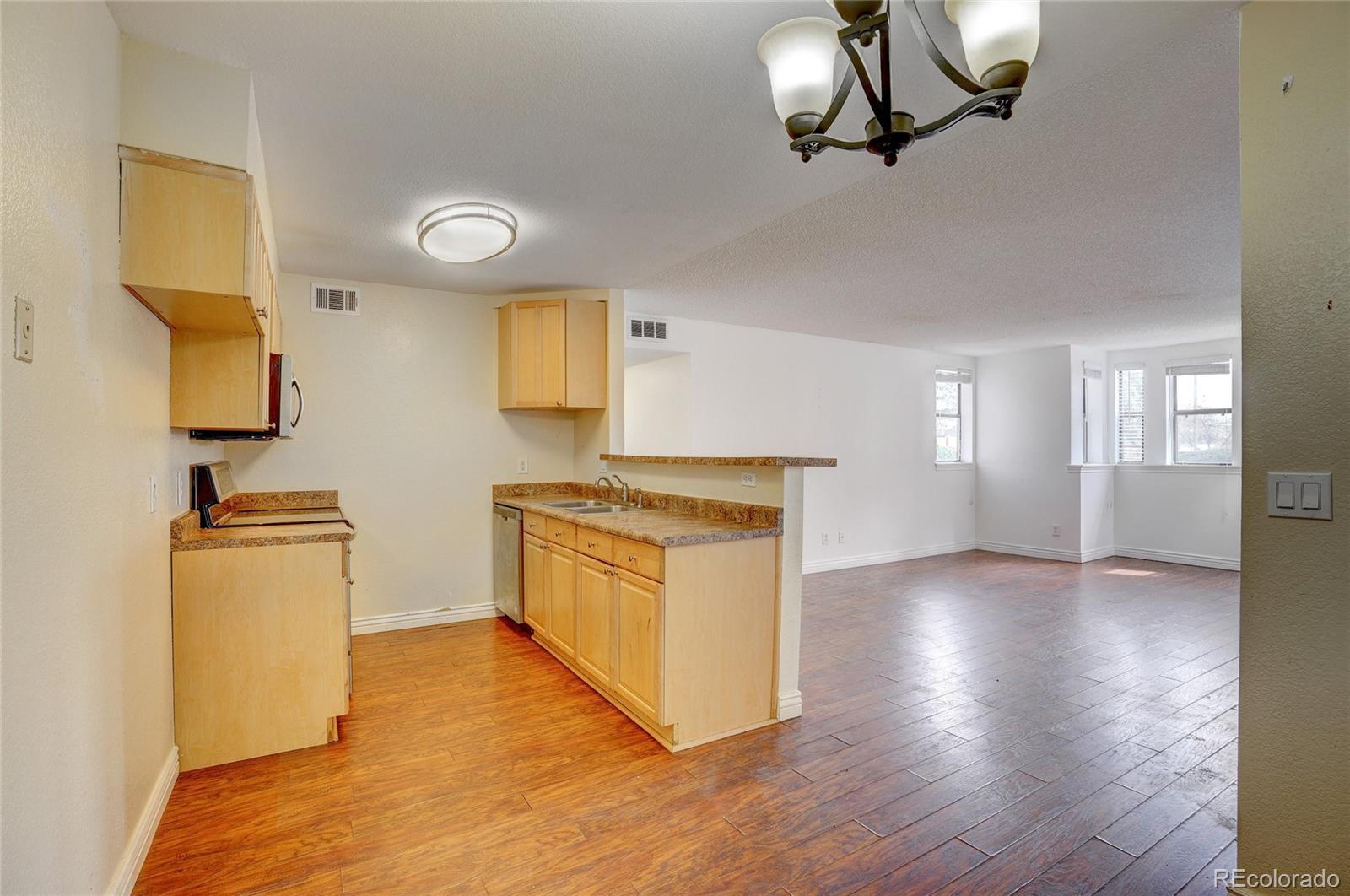 MLS Image #9 for 8770  corona street,denver, Colorado