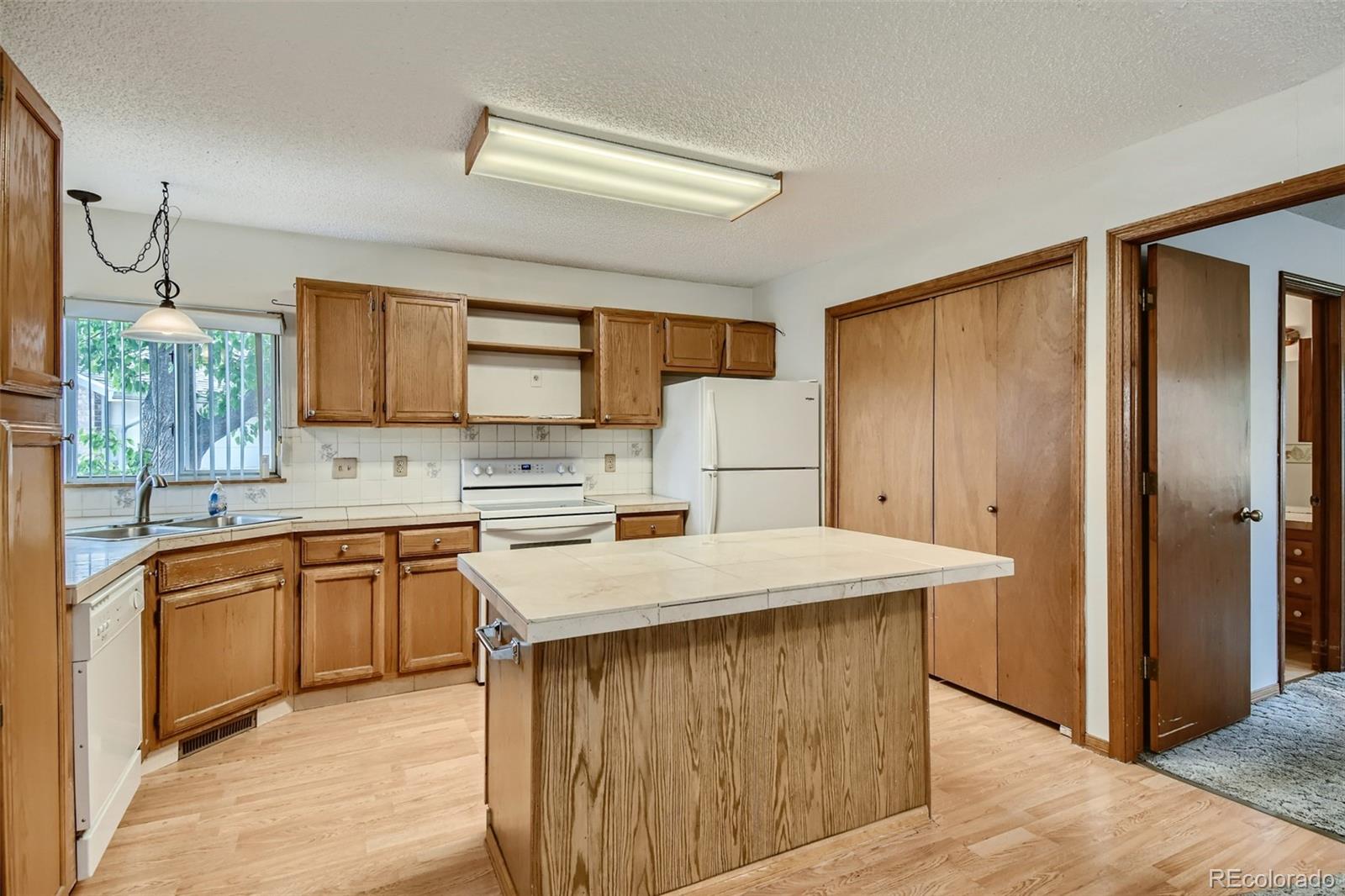 MLS Image #11 for 1865  august lane,brighton, Colorado