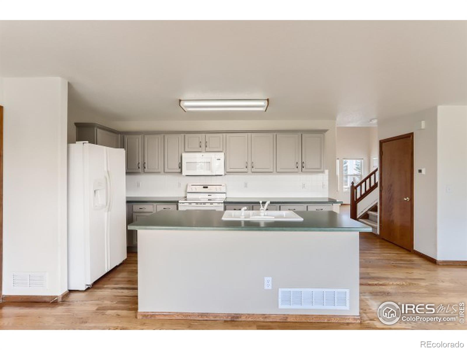 MLS Image #4 for 1262  monarch drive,longmont, Colorado