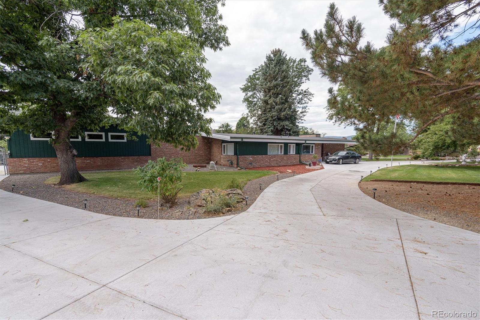 MLS Image #1 for 7520 w radcliff avenue,littleton, Colorado