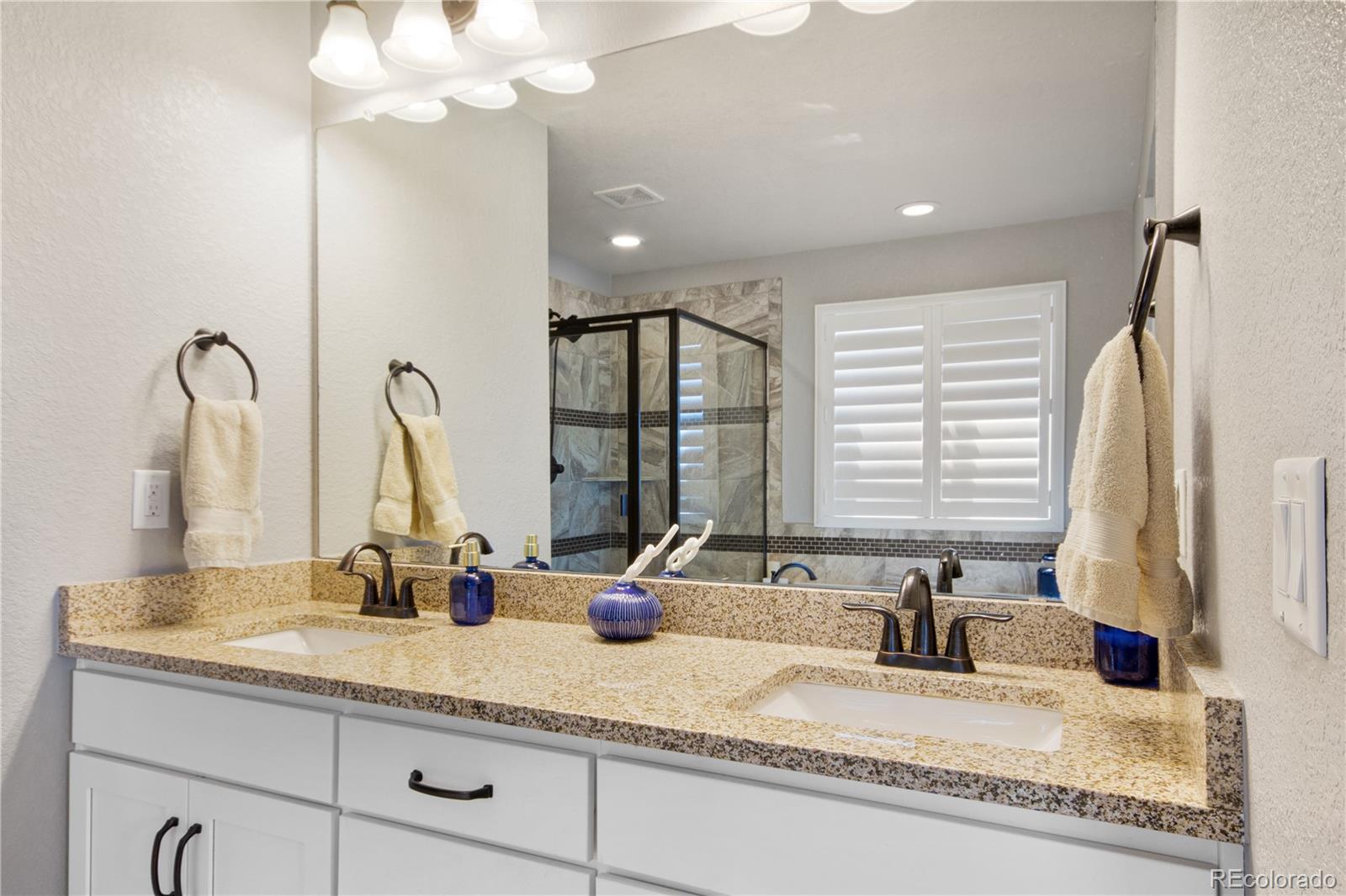 MLS Image #11 for 13552 w 64th drive,arvada, Colorado
