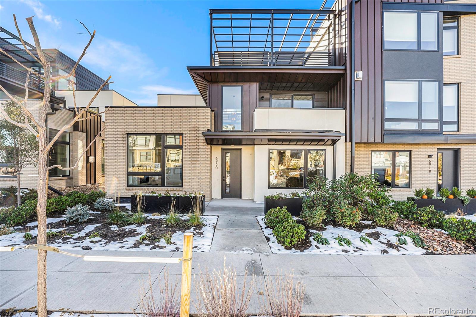 MLS Image #27 for 6920 e lowry boulevard,denver, Colorado