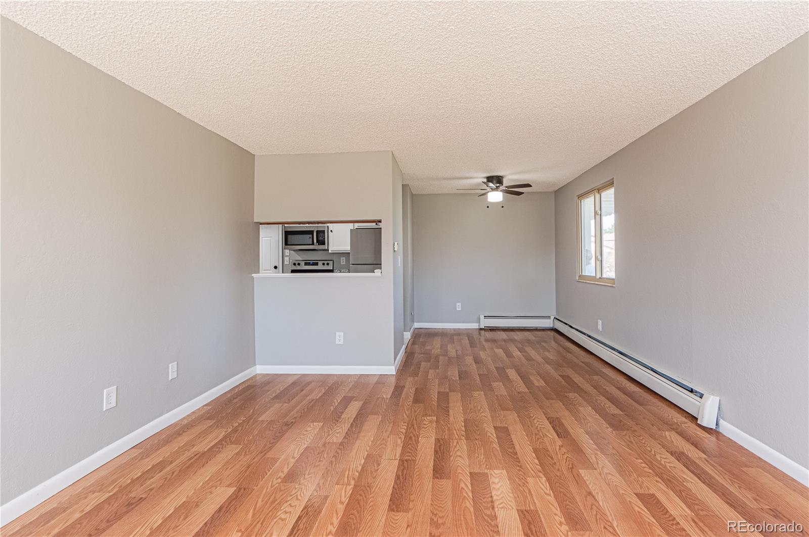 MLS Image #10 for 62  newark street,aurora, Colorado