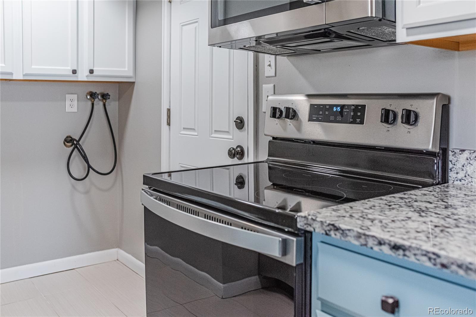 MLS Image #19 for 62  newark street,aurora, Colorado