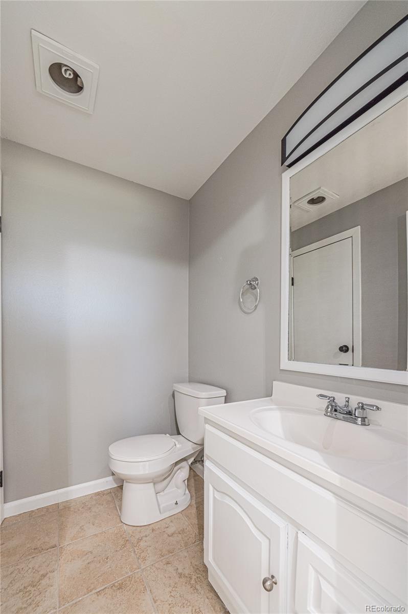MLS Image #22 for 62  newark street,aurora, Colorado