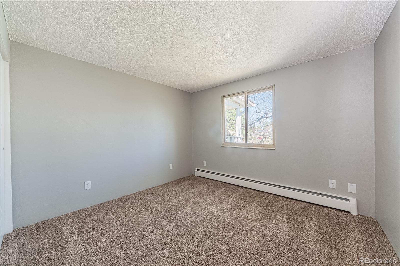 MLS Image #26 for 62  newark street,aurora, Colorado
