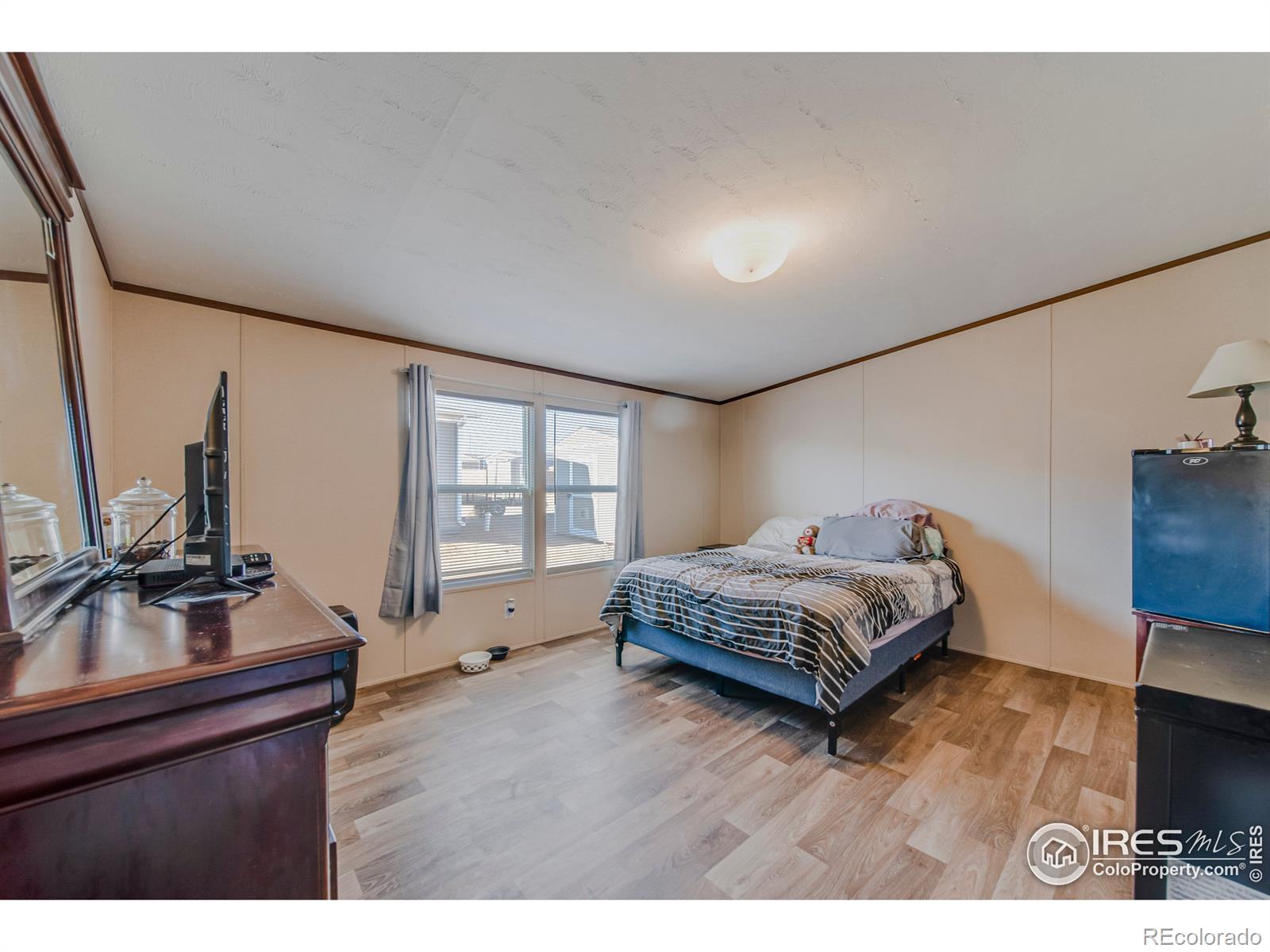 MLS Image #9 for 209  larch drive,log lane village, Colorado