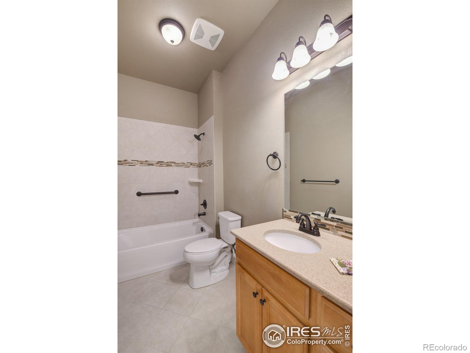 MLS Image #13 for 1379  charles drive,longmont, Colorado