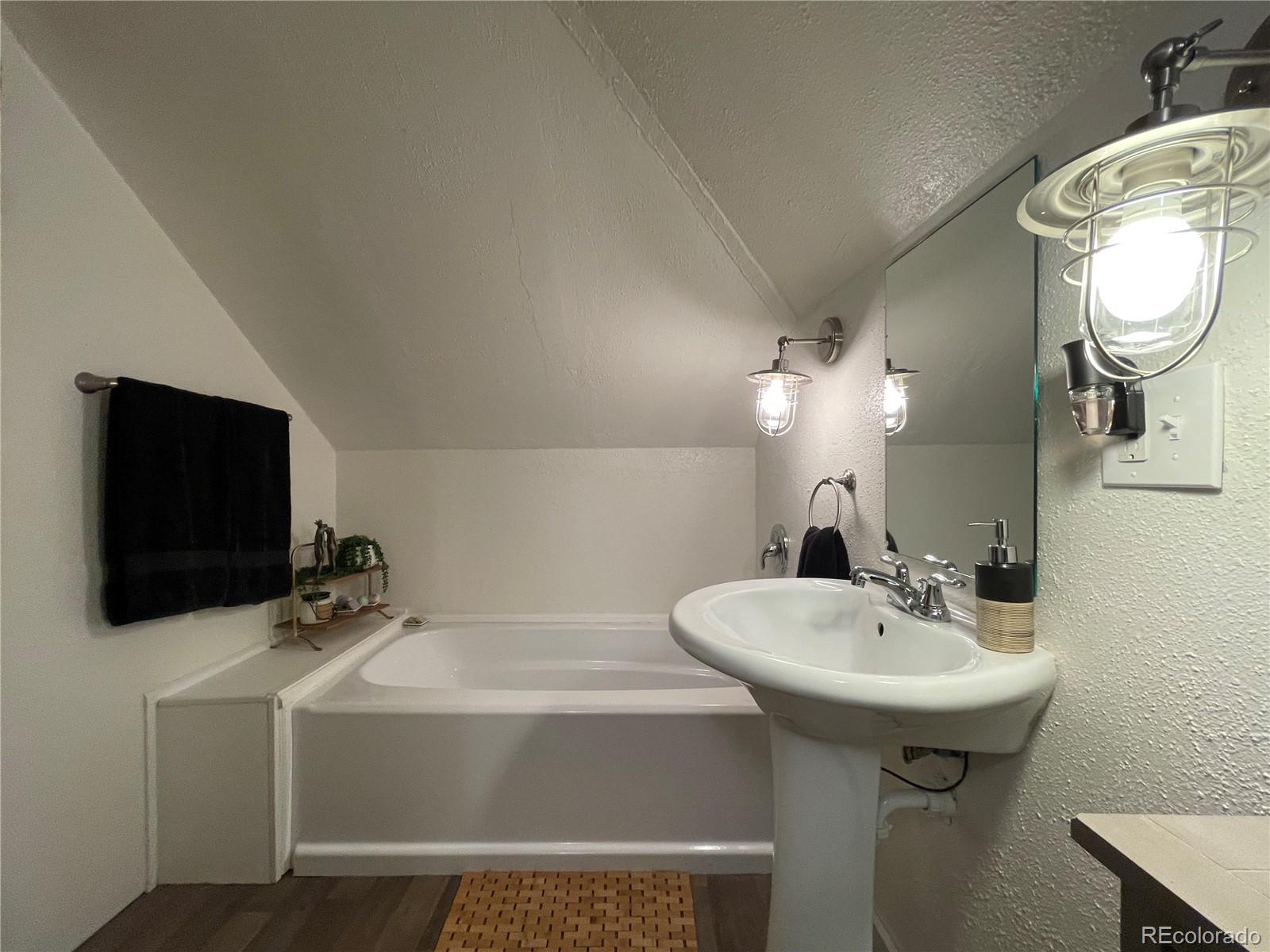MLS Image #12 for 306  2nd avenue,monte vista, Colorado