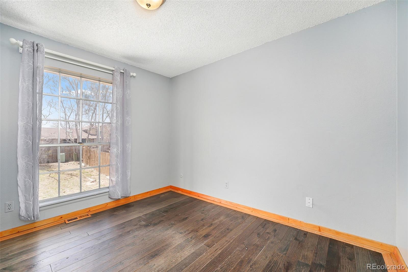 MLS Image #10 for 11514 e custer place,aurora, Colorado