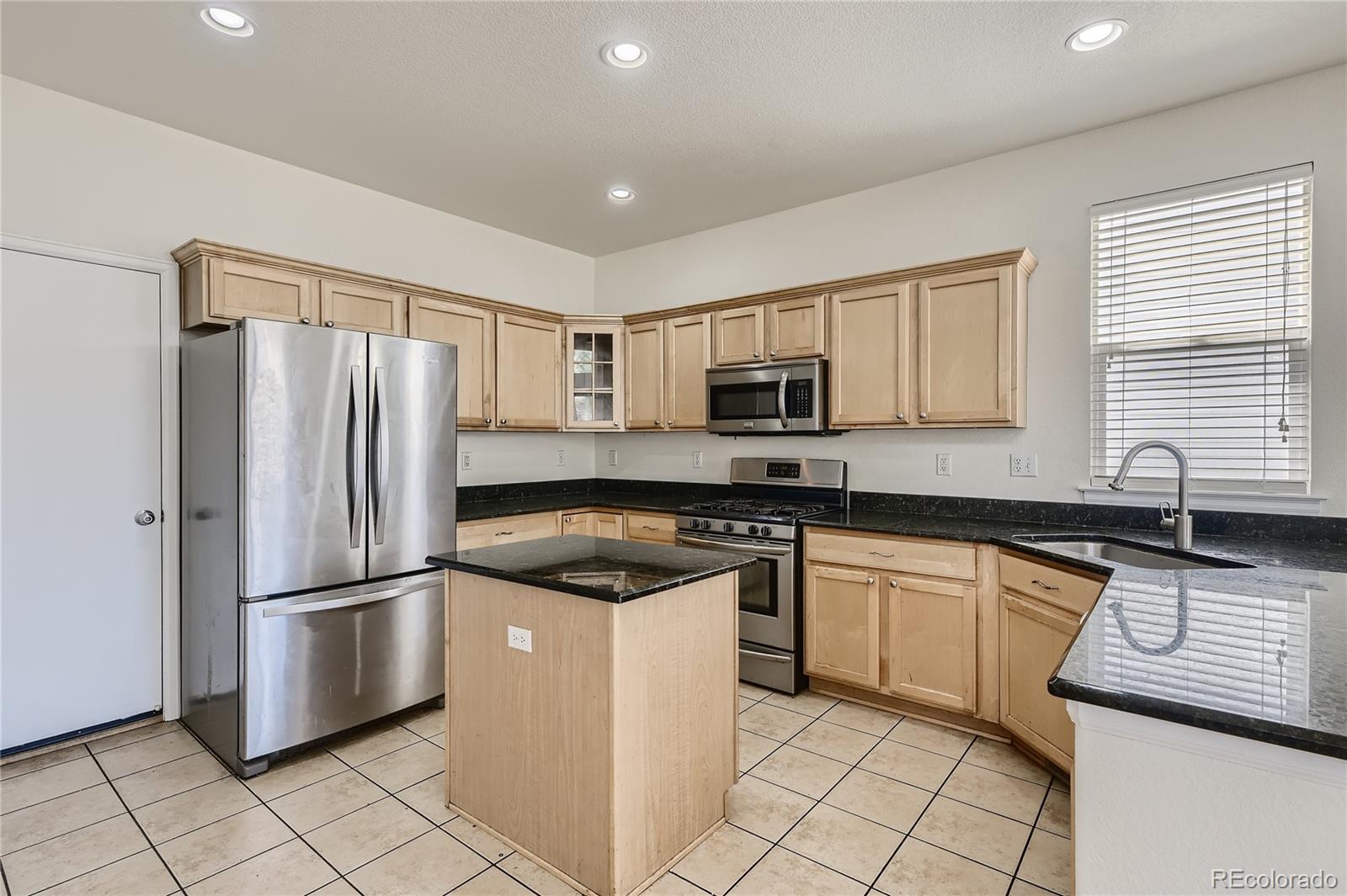 MLS Image #10 for 18049 e orchard place,centennial, Colorado