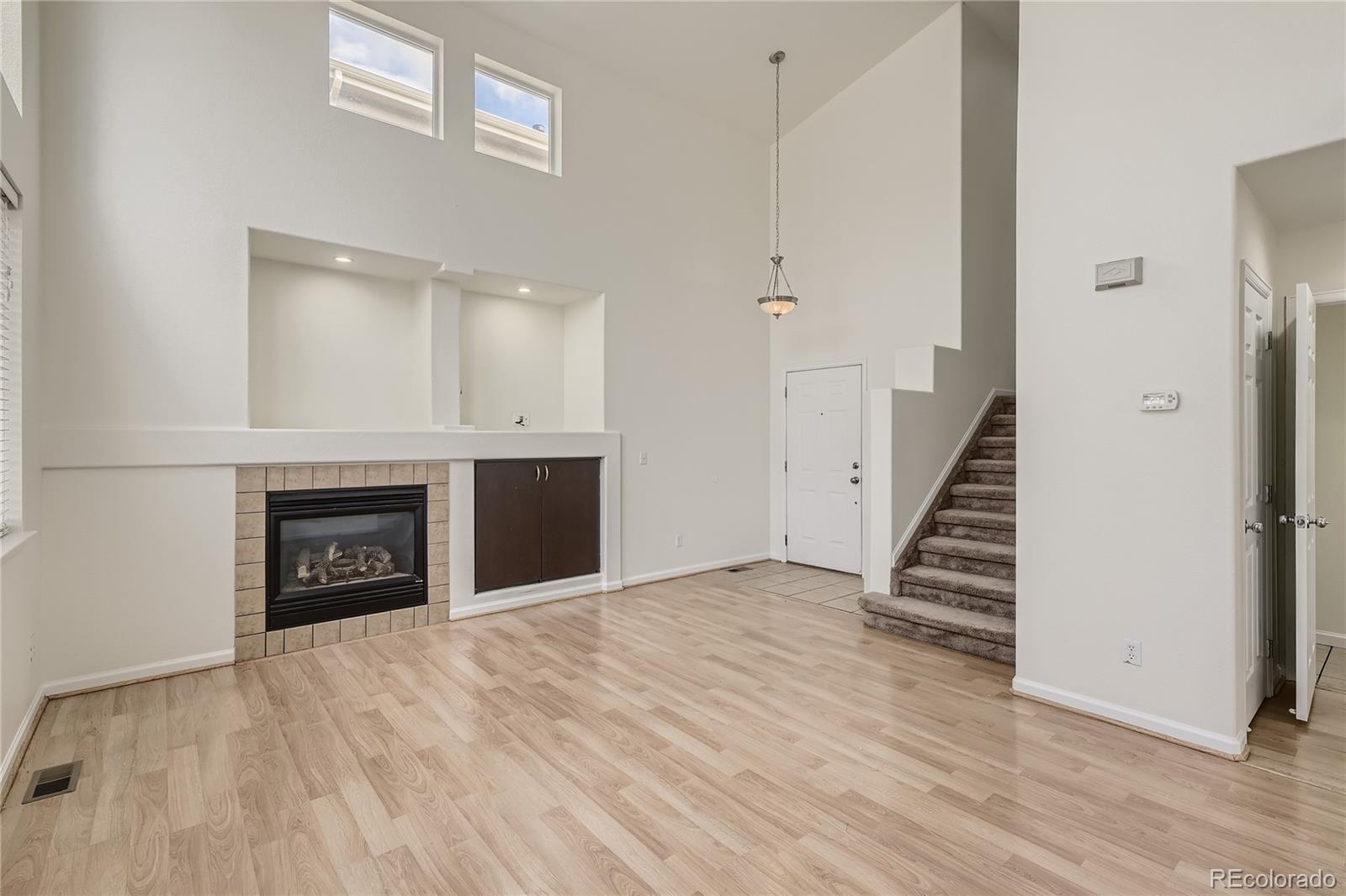 MLS Image #4 for 18049 e orchard place,centennial, Colorado