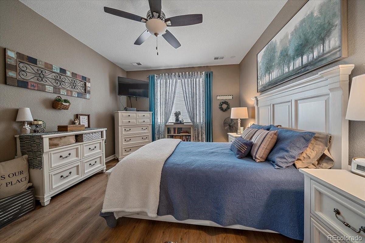 MLS Image #12 for 22560 e ontario drive,aurora, Colorado