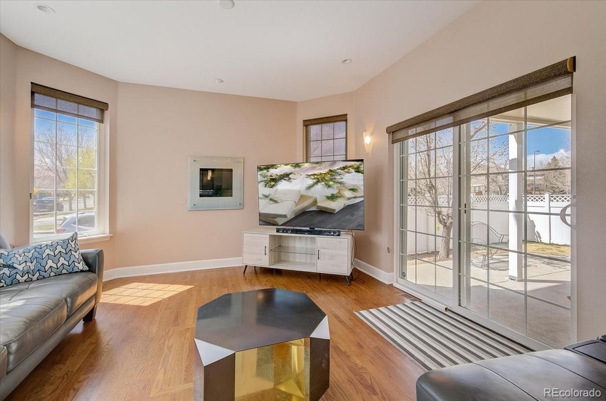 MLS Image #12 for 7703 e 8th place,denver, Colorado