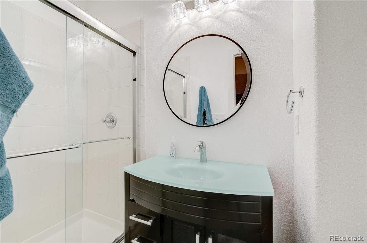 MLS Image #20 for 7703 e 8th place,denver, Colorado