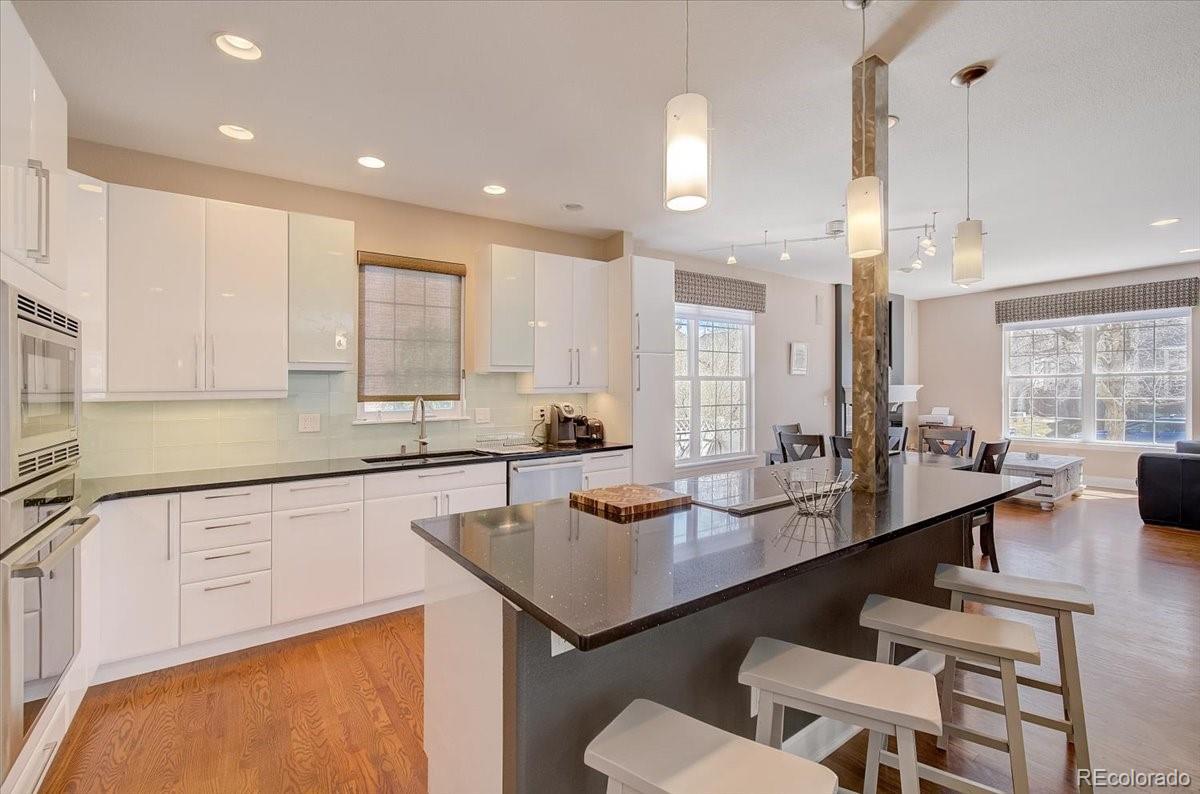 MLS Image #9 for 7703 e 8th place,denver, Colorado