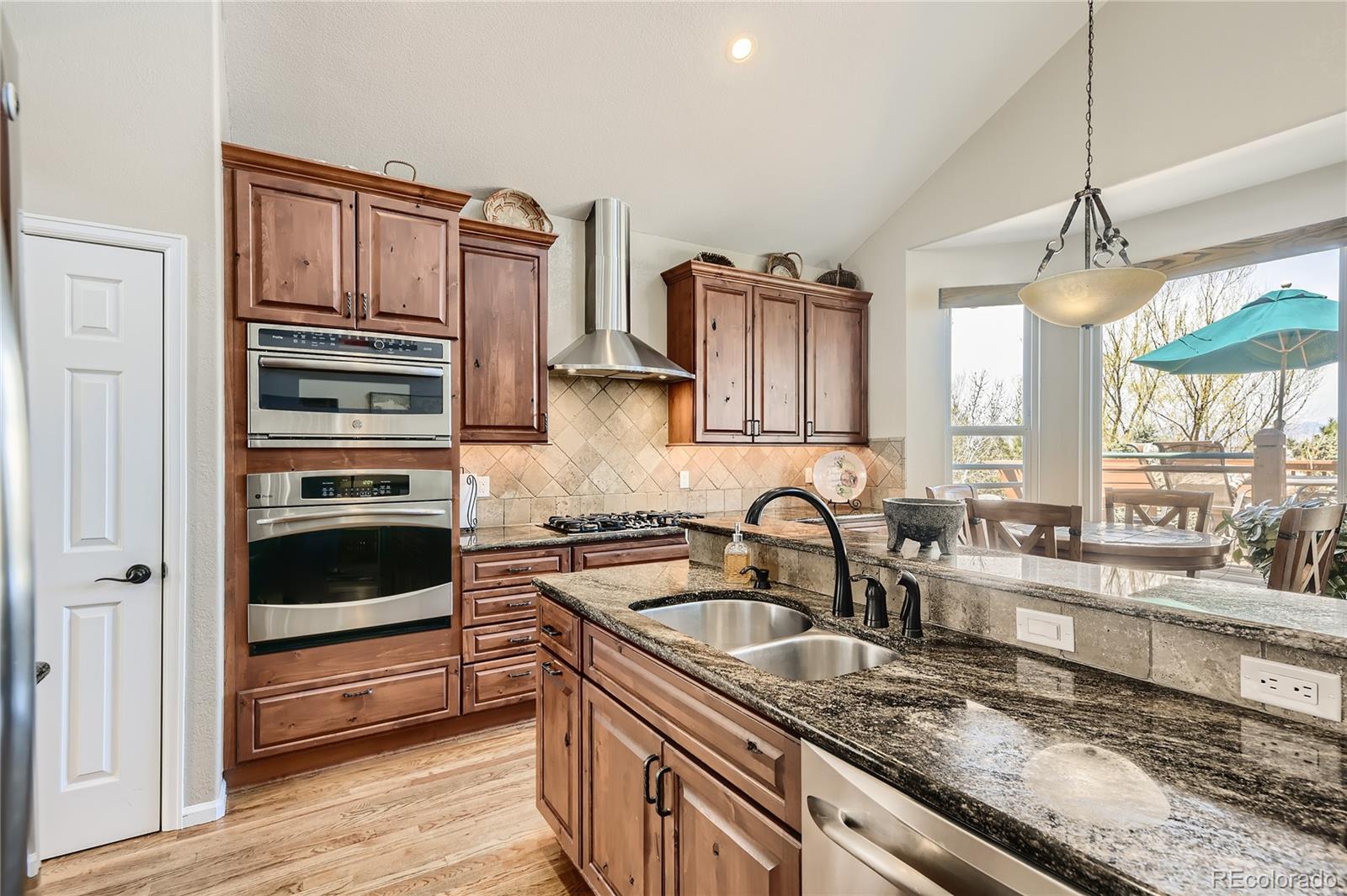 MLS Image #8 for 7401 s crescent court,littleton, Colorado