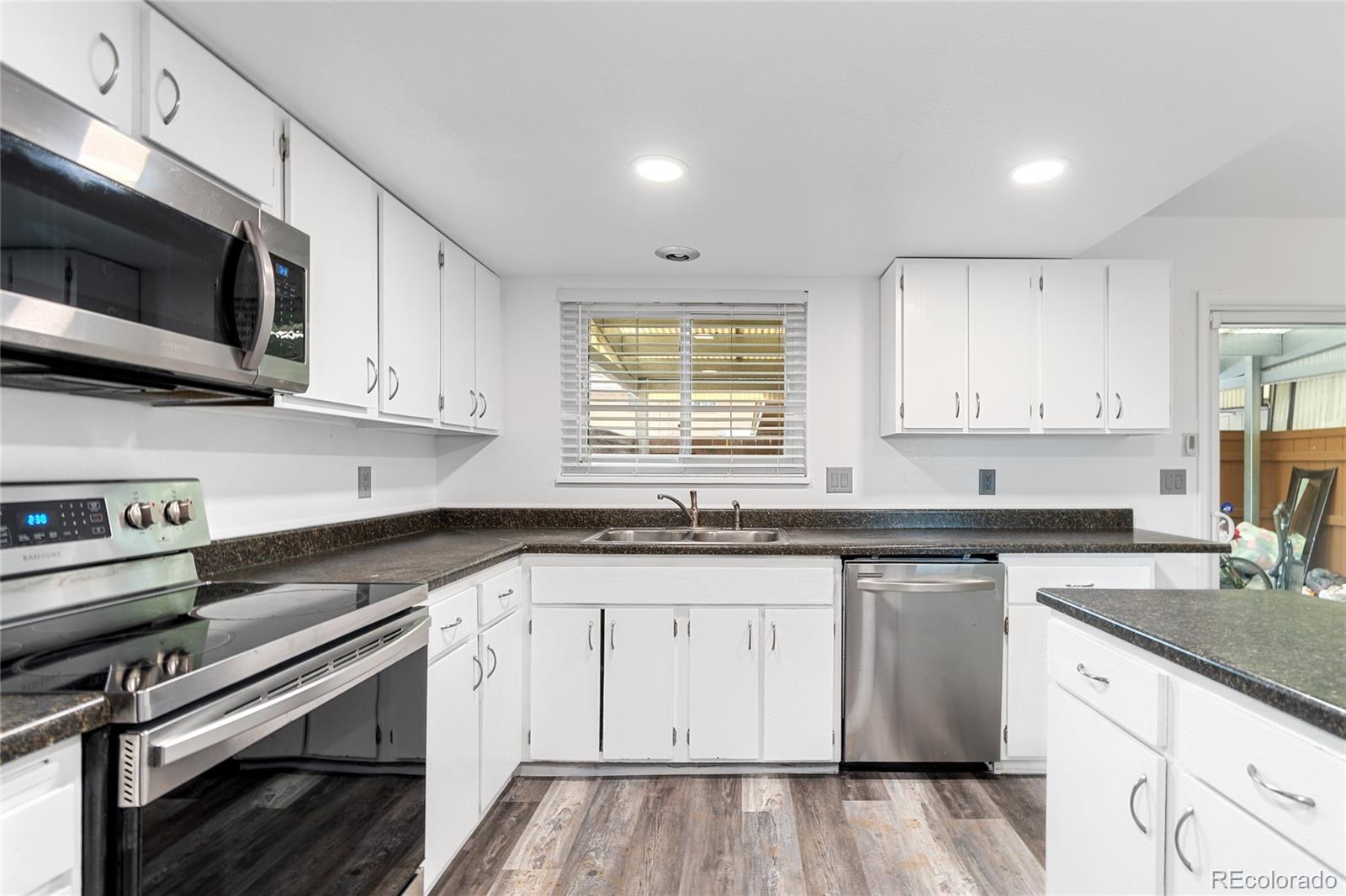 MLS Image #5 for 9009 e nassau avenue,denver, Colorado