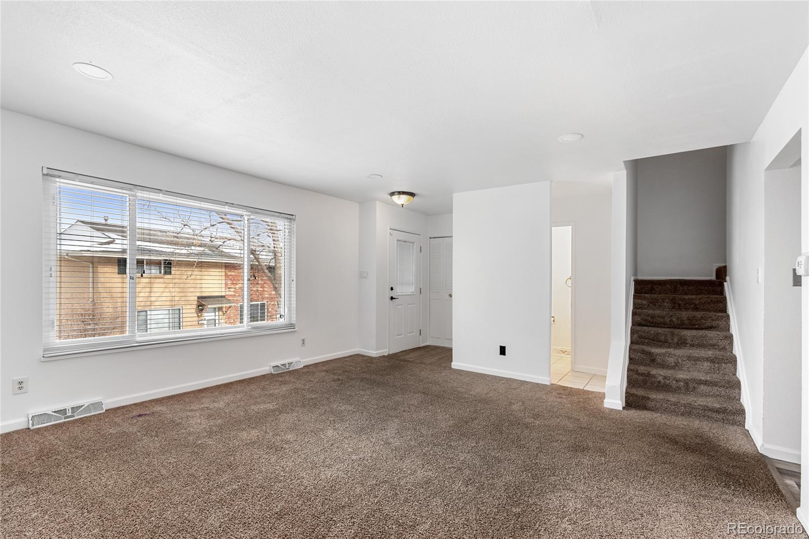 MLS Image #7 for 9009 e nassau avenue,denver, Colorado
