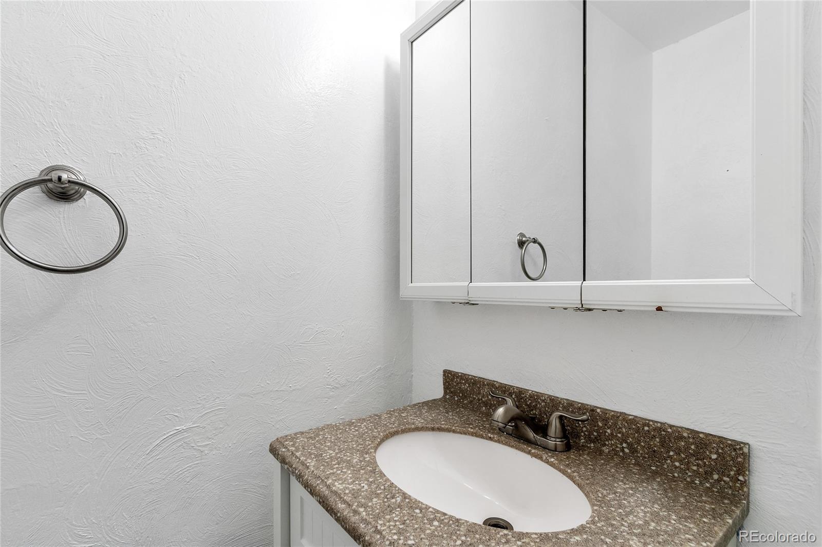 MLS Image #8 for 9009 e nassau avenue,denver, Colorado