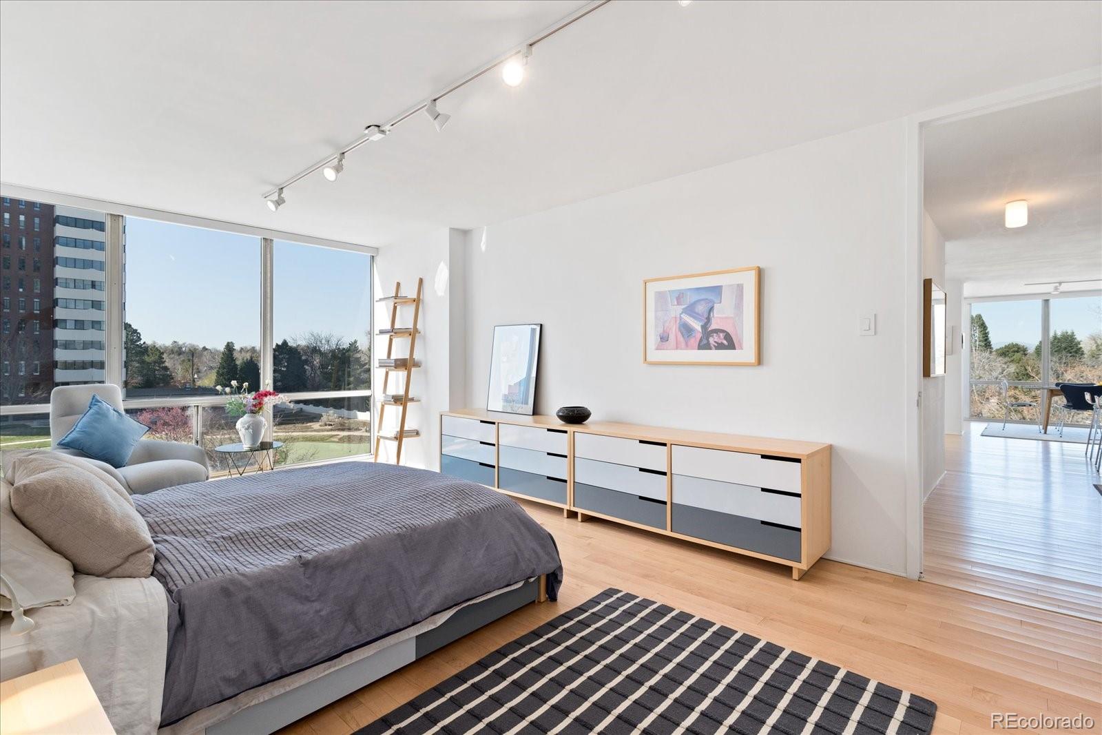 MLS Image #17 for 3100 e cherry creek south drive,denver, Colorado