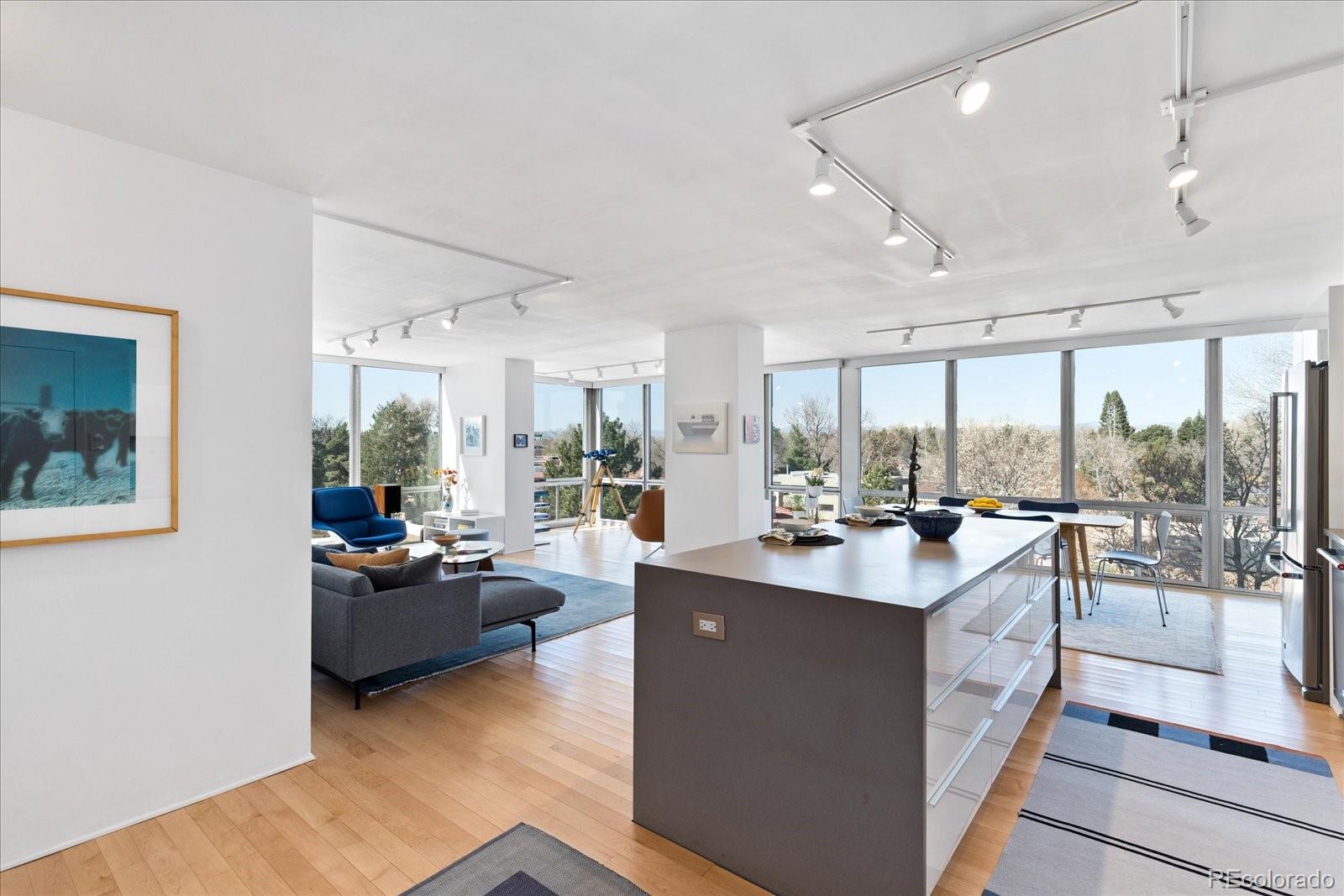 MLS Image #3 for 3100 e cherry creek south drive,denver, Colorado