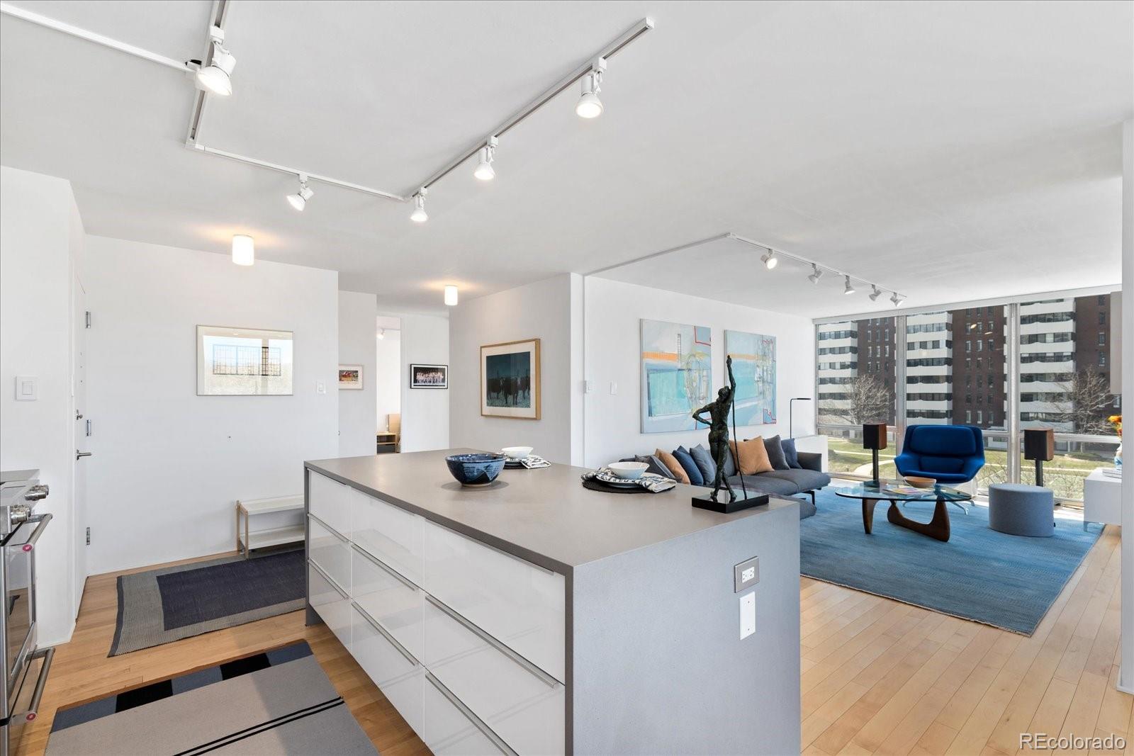 MLS Image #4 for 3100 e cherry creek south drive,denver, Colorado