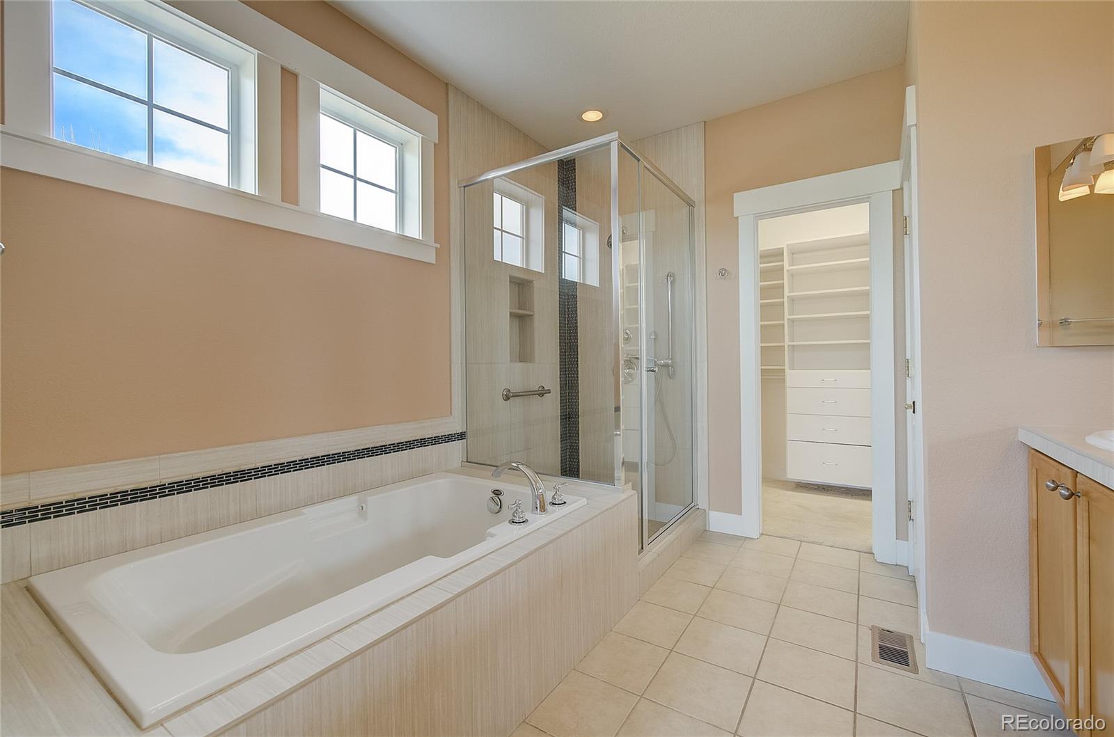 MLS Image #15 for 454  blue lake trail,lafayette, Colorado