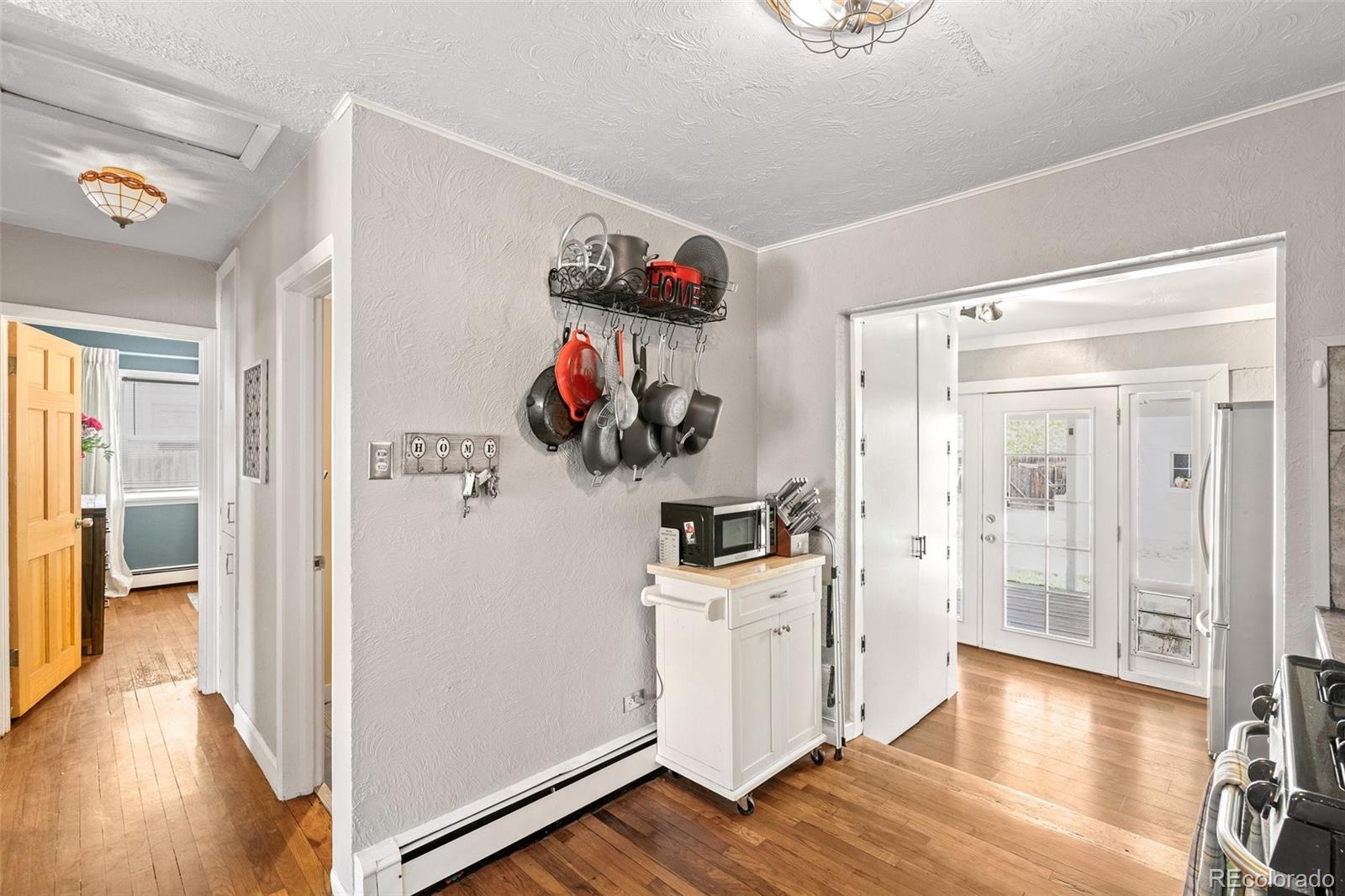 MLS Image #10 for 4469 s pearl street,englewood, Colorado