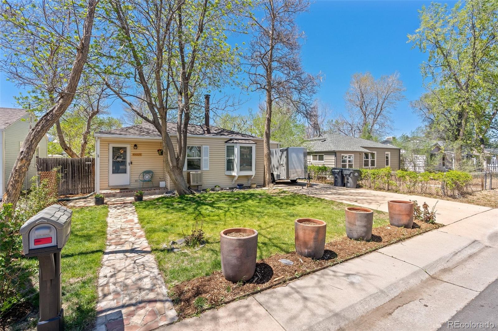 MLS Image #24 for 4469 s pearl street,englewood, Colorado