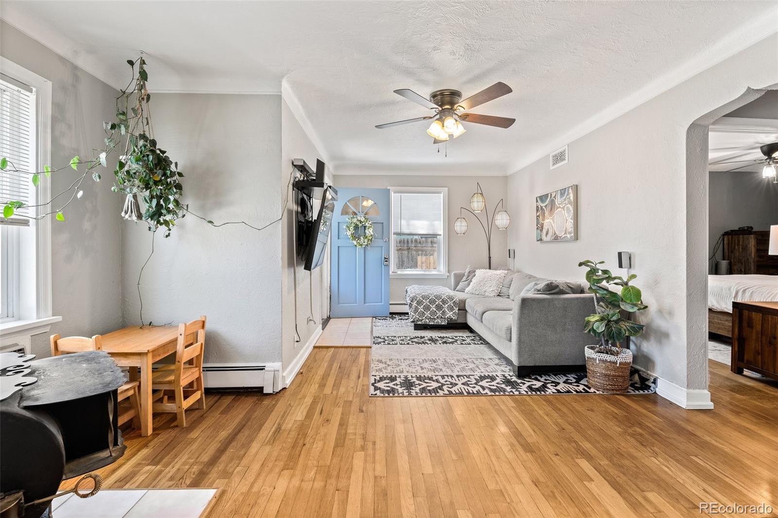 MLS Image #4 for 4469 s pearl street,englewood, Colorado