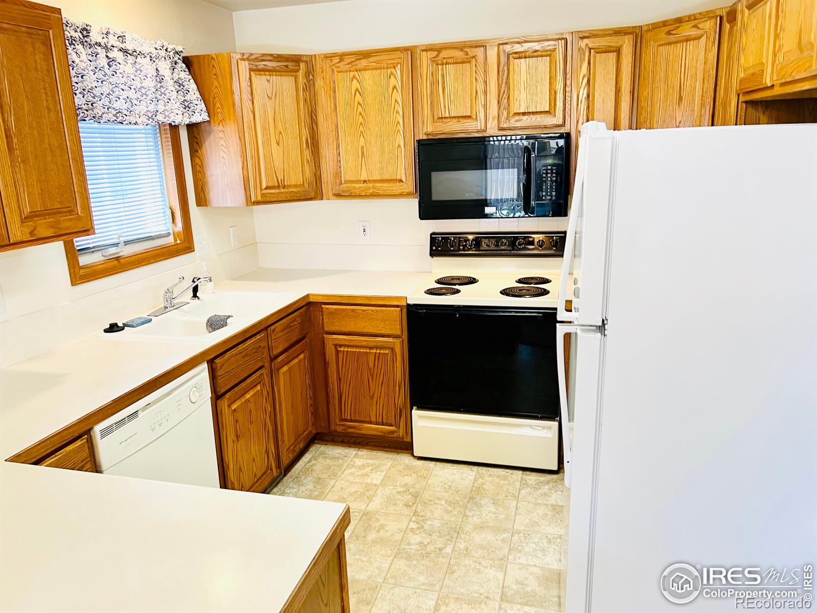 MLS Image #9 for 1746 e 18th street,loveland, Colorado
