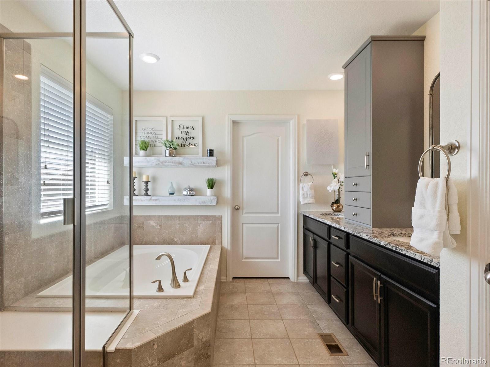 MLS Image #18 for 8489  eldora way,arvada, Colorado