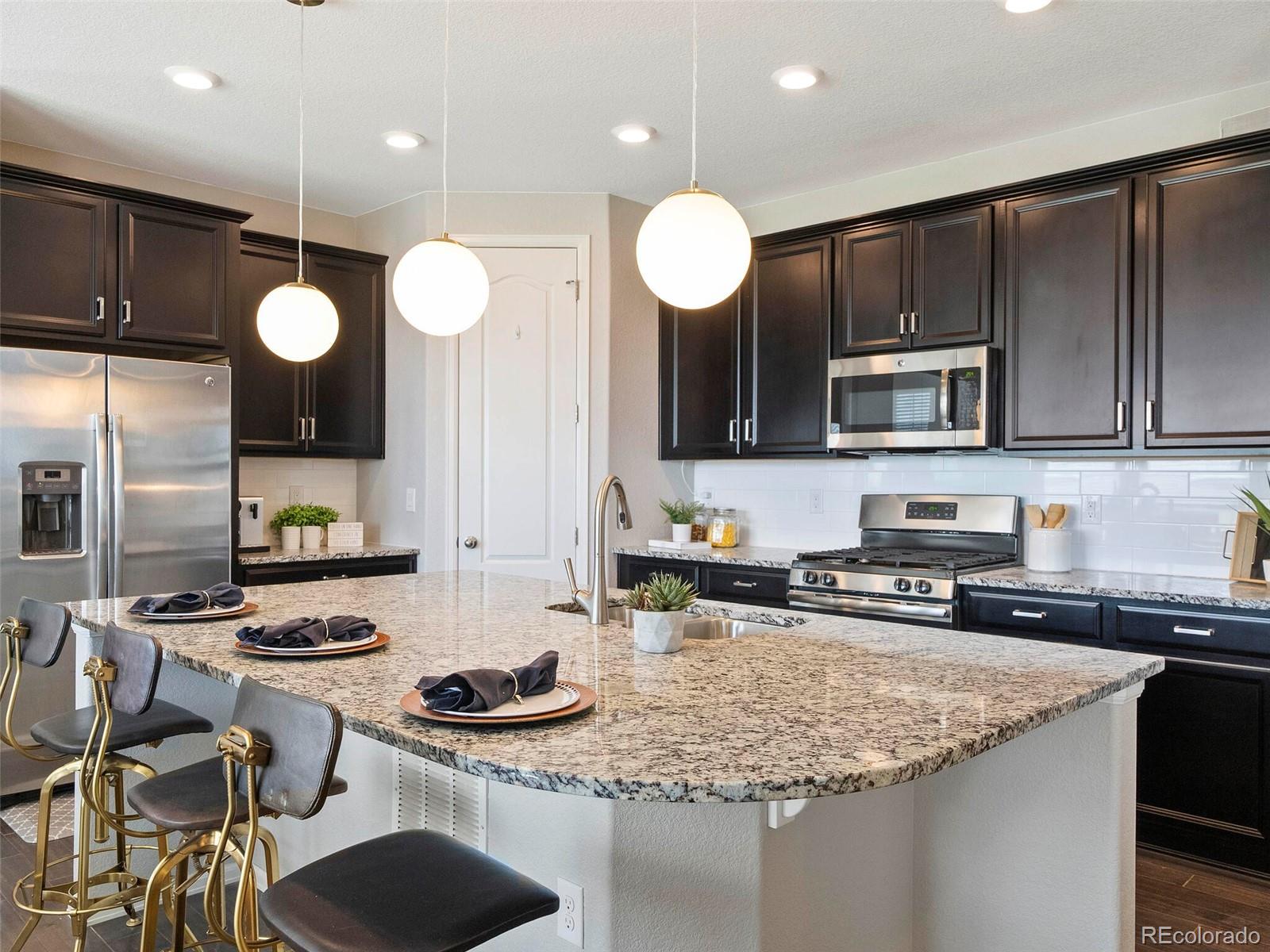 MLS Image #7 for 8489  eldora way,arvada, Colorado