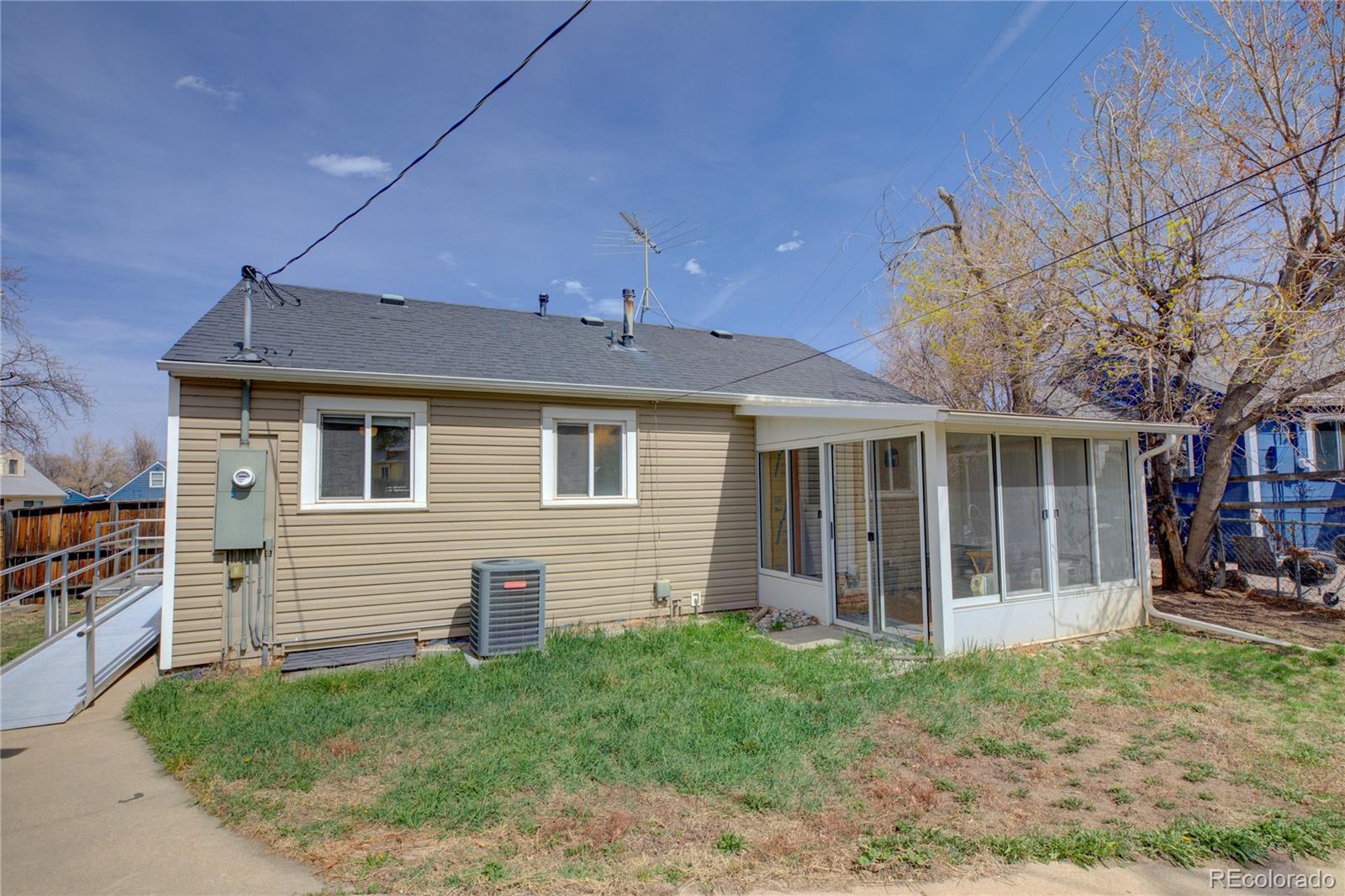 MLS Image #23 for 2501 s king street,denver, Colorado