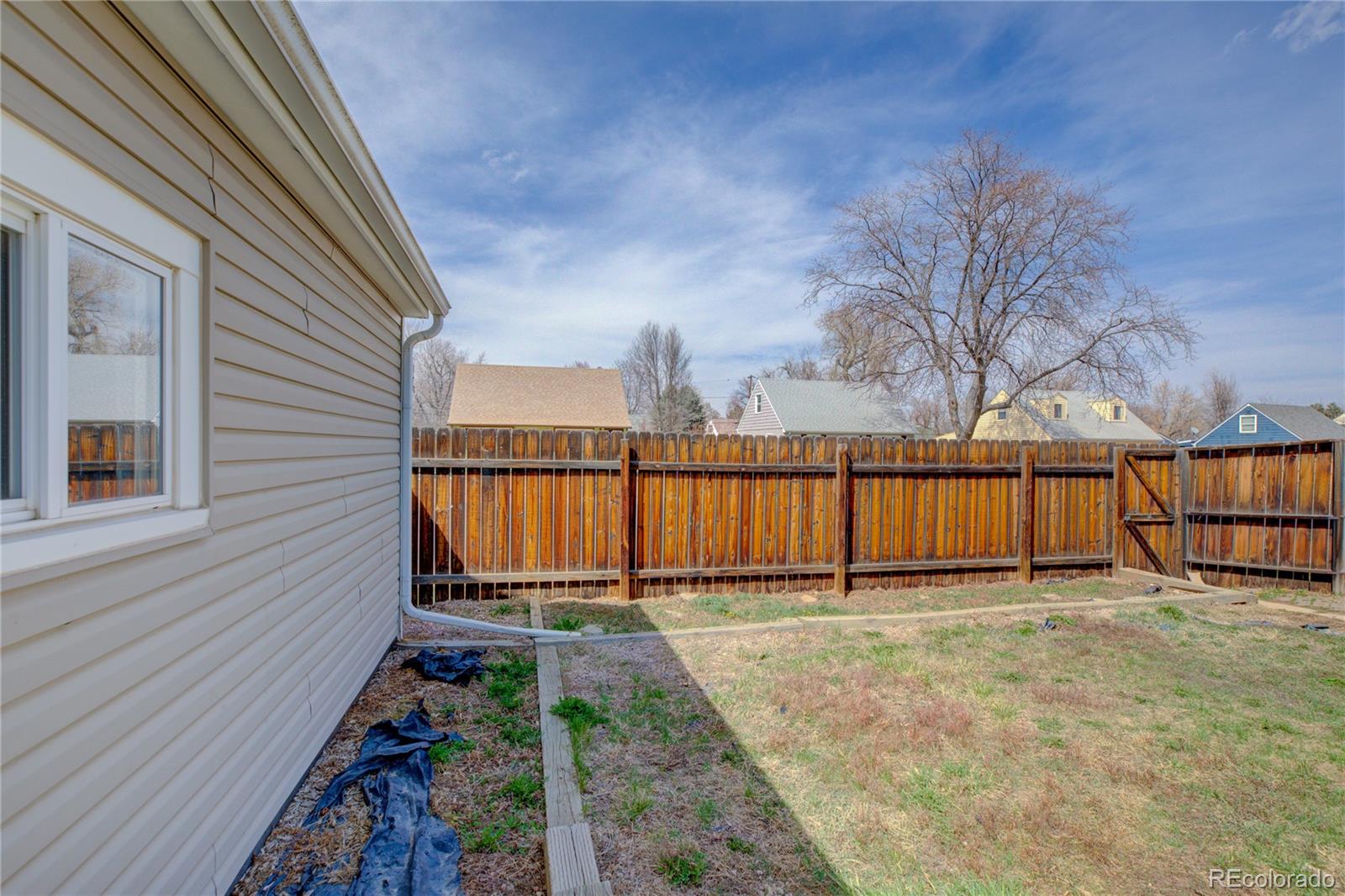 MLS Image #25 for 2501 s king street,denver, Colorado