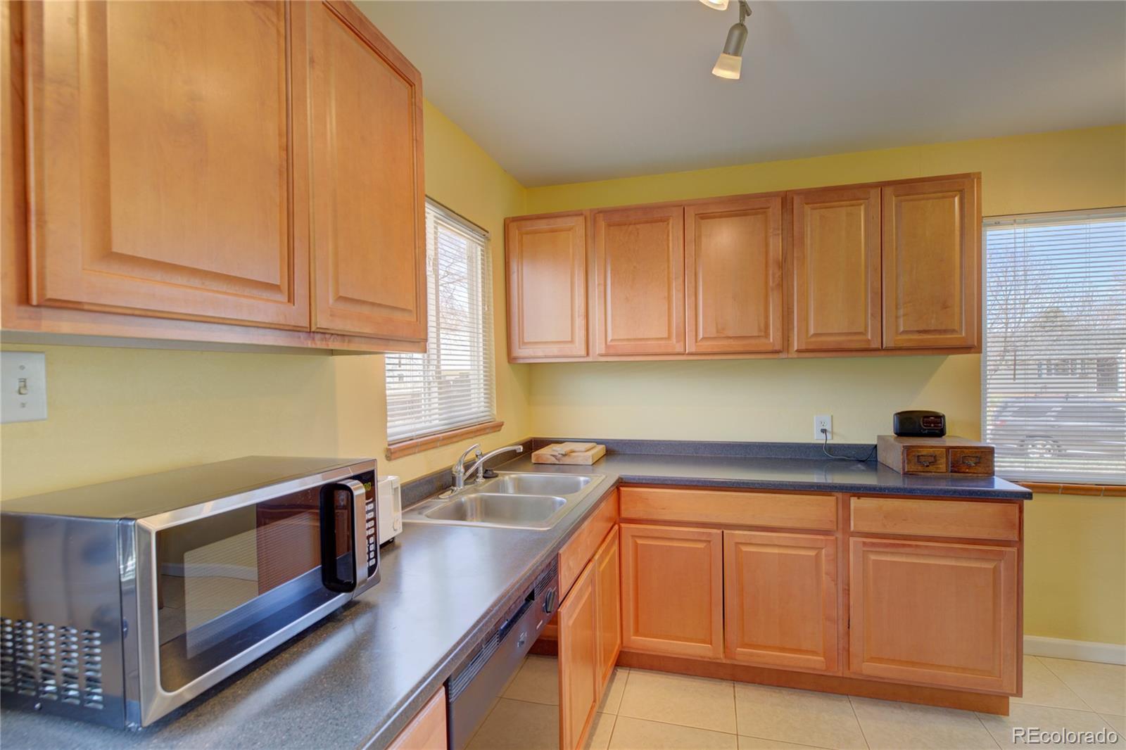 MLS Image #7 for 2501 s king street,denver, Colorado