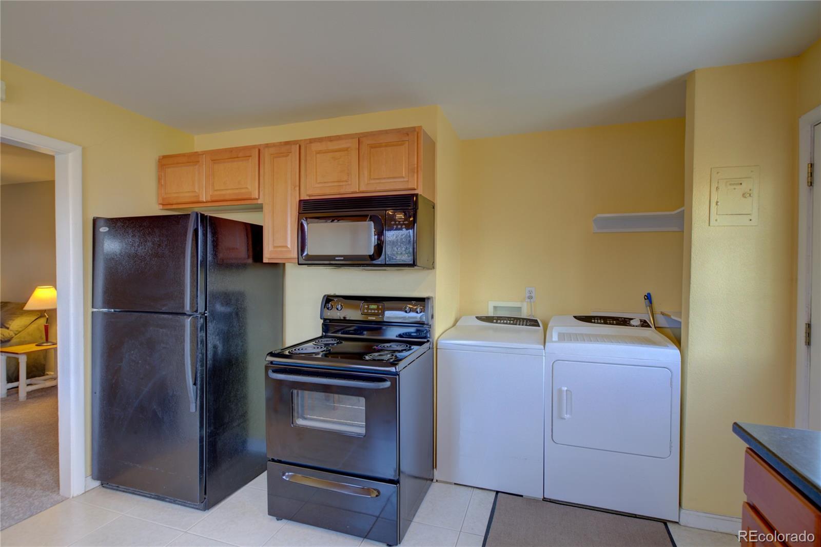MLS Image #9 for 2501 s king street,denver, Colorado