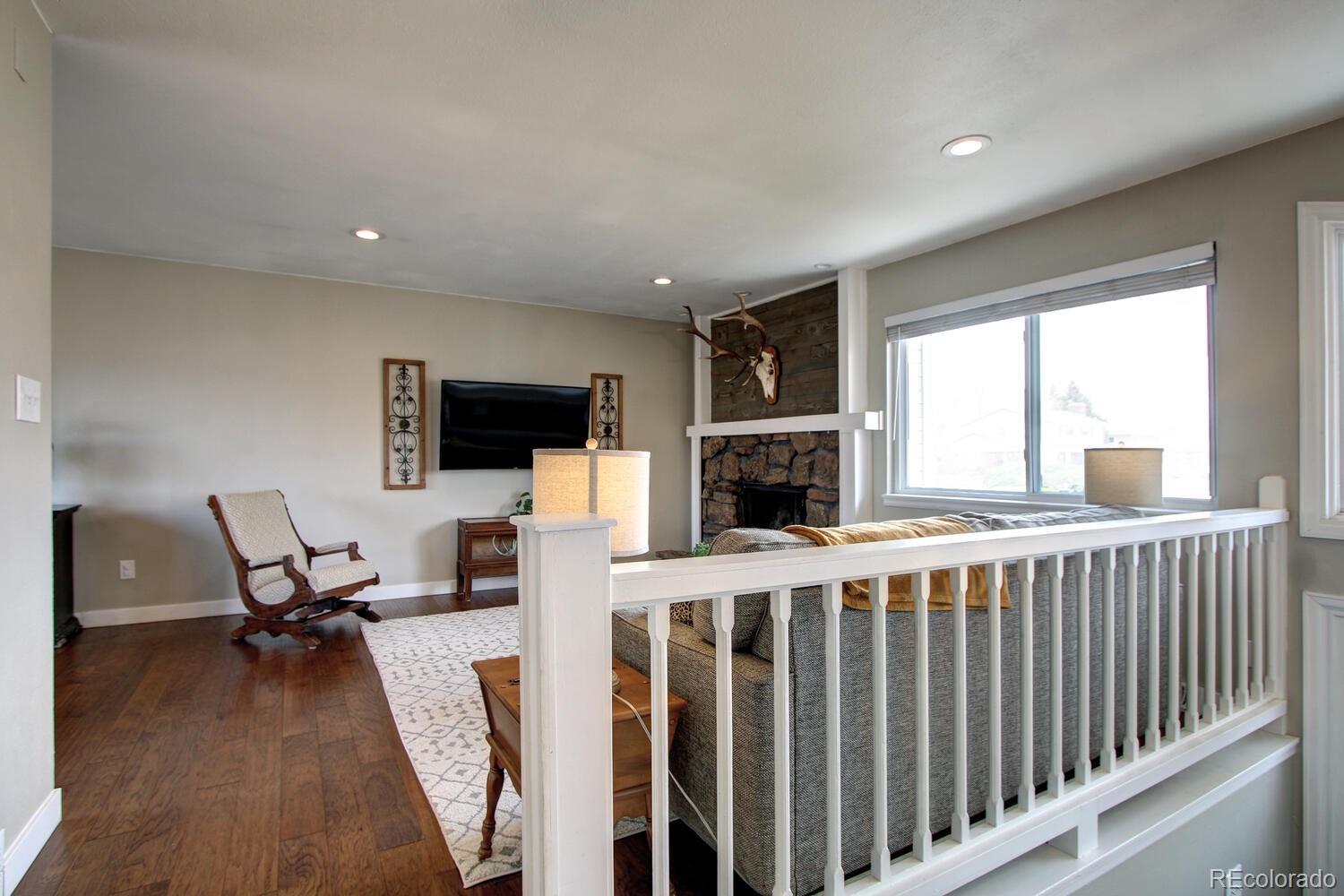 MLS Image #3 for 331  21st street,loveland, Colorado