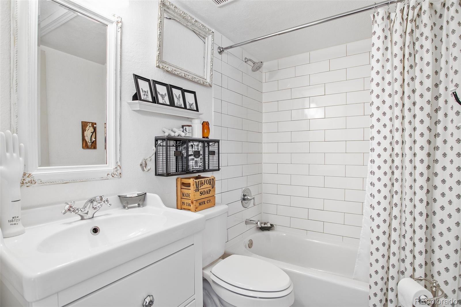 MLS Image #18 for 1572 s buckley circle,aurora, Colorado