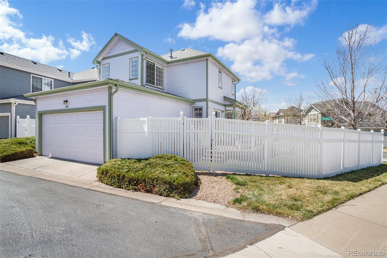MLS Image #27 for 1572 s buckley circle,aurora, Colorado