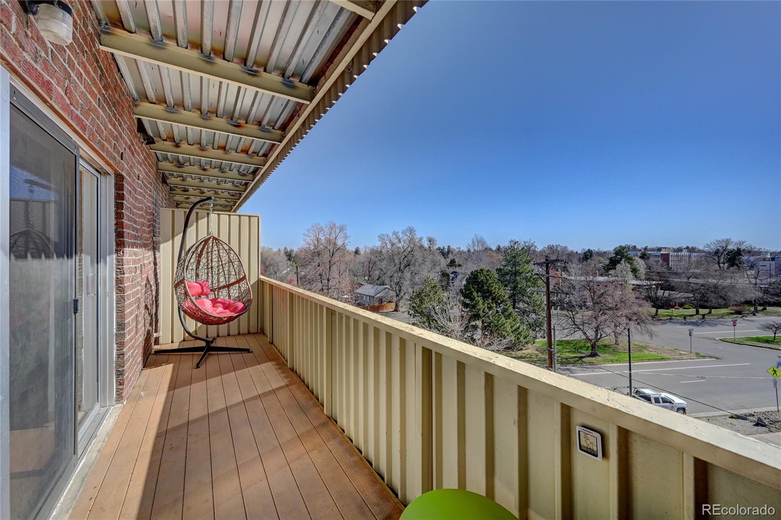 MLS Image #19 for 4110  hale parkway,denver, Colorado